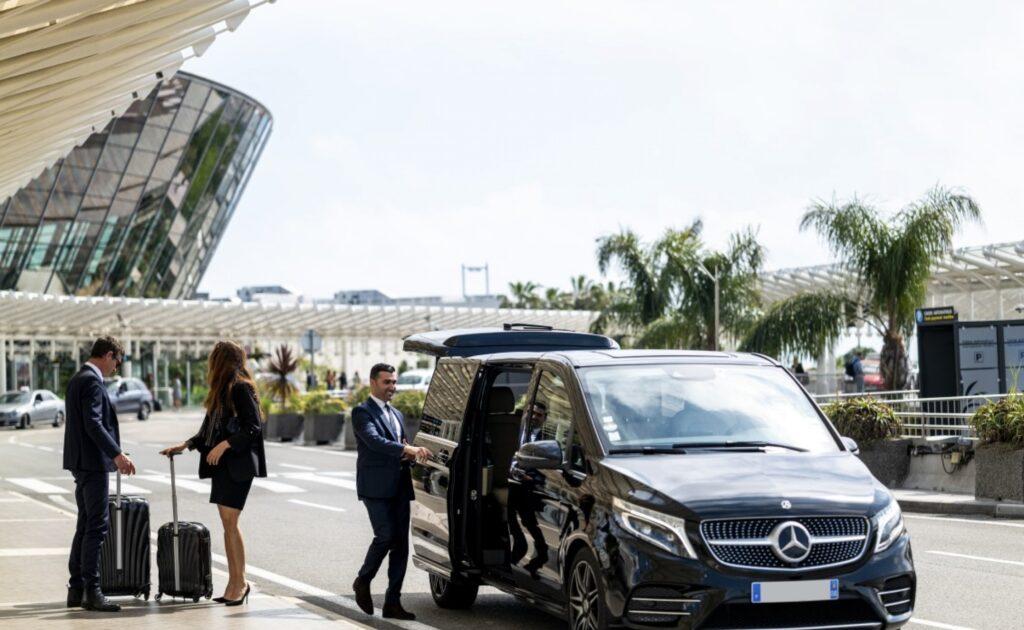 Taxi to Gatwick Airport